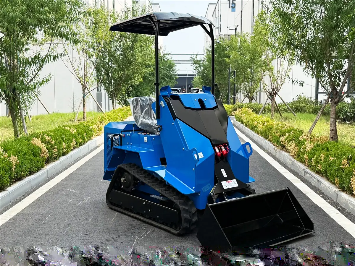 T490 Ride-On Mini Skid Steer Loader view 3