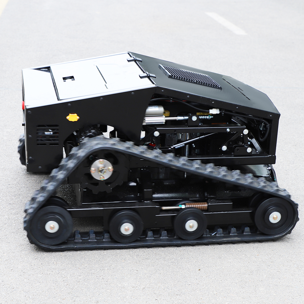 VM800 Tracked Remote Control Mower view 5