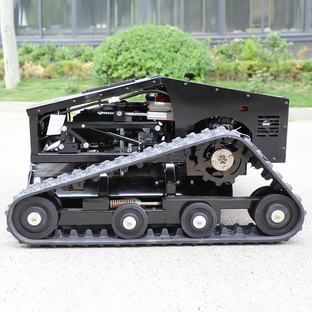 VM800 Tracked Remote Control Mower view 3
