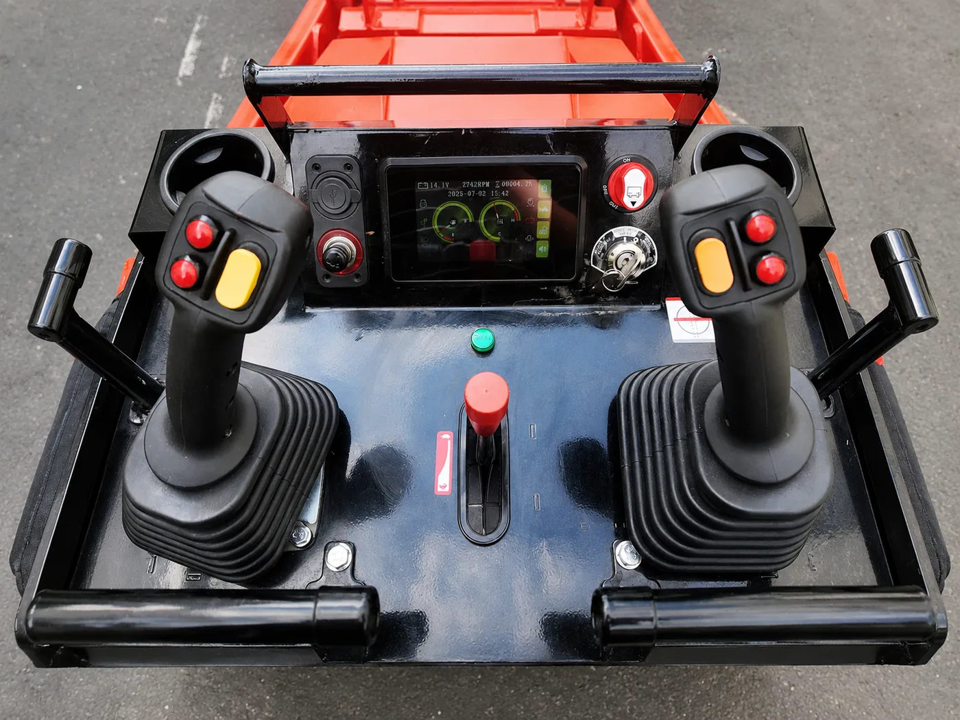 V1000 Tracked Skid Steer Loader view 3