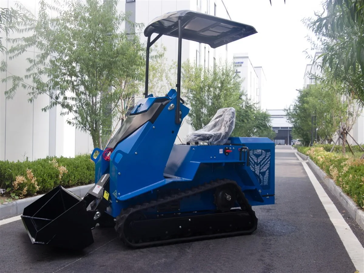 T490 Ride-On Mini Skid Steer Loader view 2